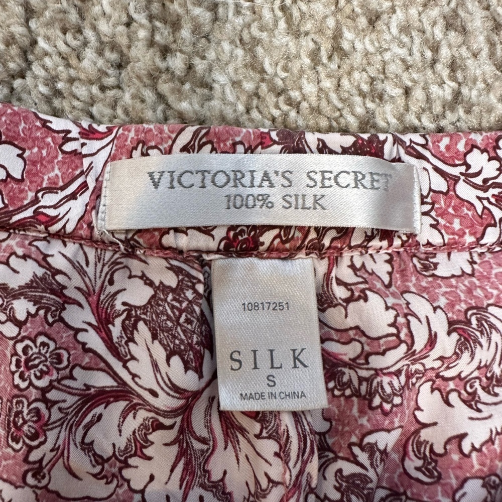 Victoria’s Secret 100% silk sleep shorts size small drawstring waist floral - Picture 2 of 4